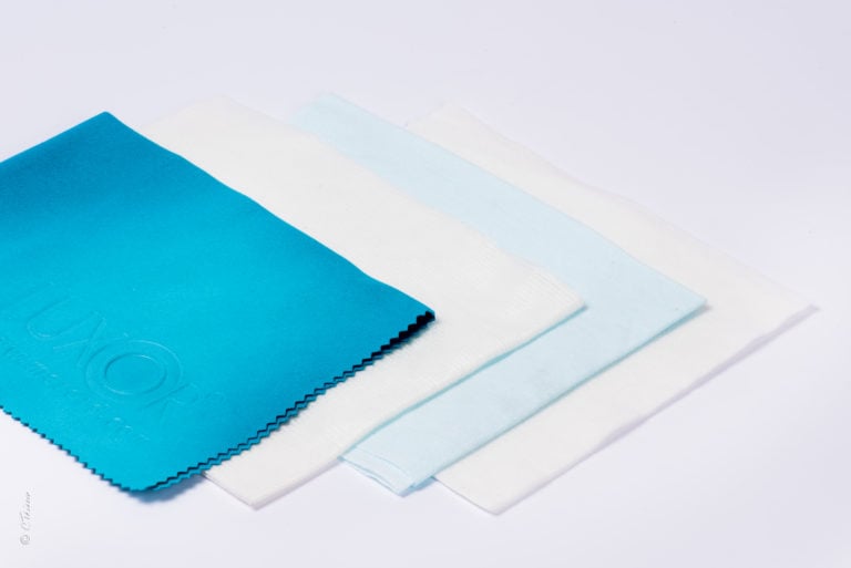 LUXOR microfiber cleaning cloth